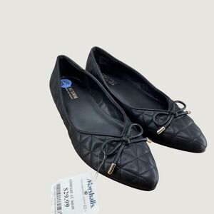 Kenneth Cole Reaction Lottie Quilt Flats 6.5 Black Pointed Toe Balletcore Chic